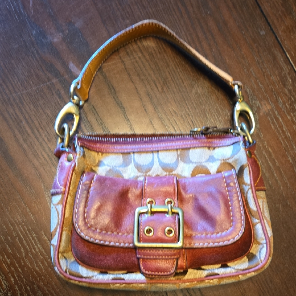 Coach Red and Brown Wristlet Clutch with Chic Design (Retro)